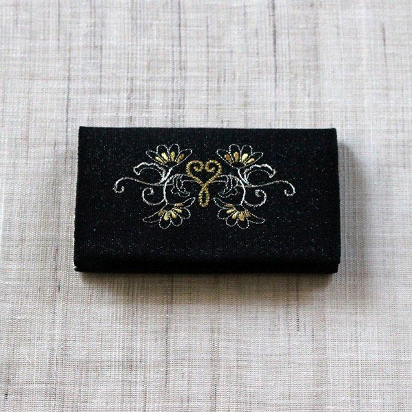 名刺・カード入れ(両面刺繍)　【華唐草】